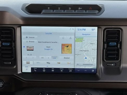 Used 2021 Ford Bronco Outer Banks w/ Sasquatch Package AWD/4WD image 15