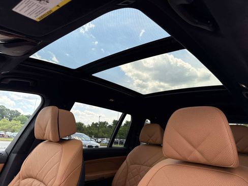 New 2027 BMW X7 xDrive40i w/ Executive Package AWD/4WD image 4