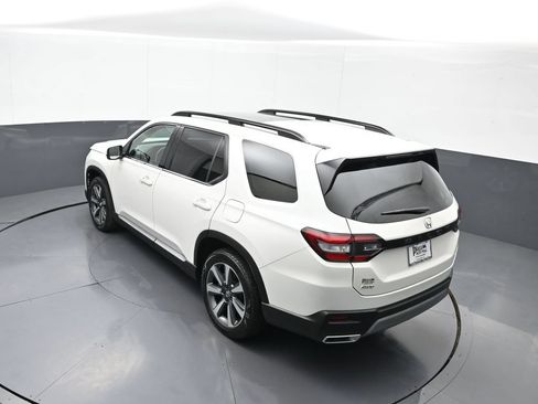 Certified 2025 Honda Pilot Elite image 43