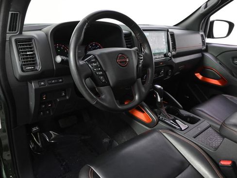 Used 2023 Nissan Frontier PRO-4X w/ Pro-4X Premium Package AWD/4WD image 12