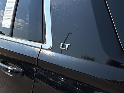 Used 2016 Chevrolet Tahoe LT w/ LT Signature Package AWD/4WD image 44