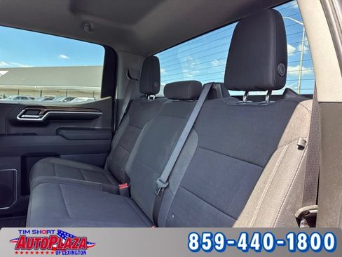 Used 2024 Chevrolet Silverado 1500 LT AWD/4WD image 32