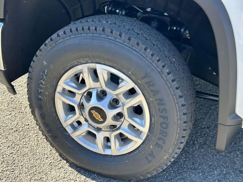 New 2026 Chevrolet Silverado 2500 W/T w/ WT Convenience Package image 2