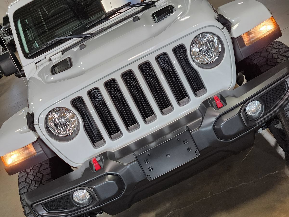 Used 2022 Jeep Wrangler Unlimited Rubicon w/ Cold Weather Group AWD/4WD image 19