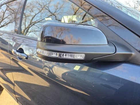 Certified 2018 Ford Explorer XLT w/ Equipment Group 202A image 15