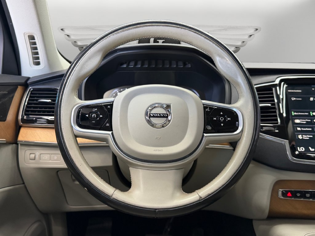 Used 2021 Volvo XC90 T8 Inscription Expression w/ Advanced Package AWD/4WD image 12