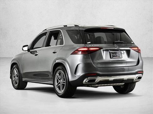 Certified 2026 Mercedes-Benz GLE 450 4MATIC w/ 3rd Row Seat Package image 8