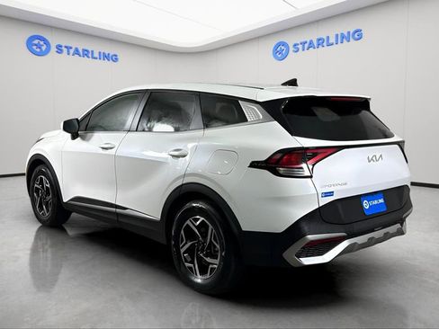 Used 2024 Kia Sportage LX image 6