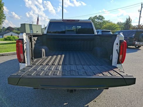 Used 2024 GMC Sierra 1500 Denali AWD/4WD image 28
