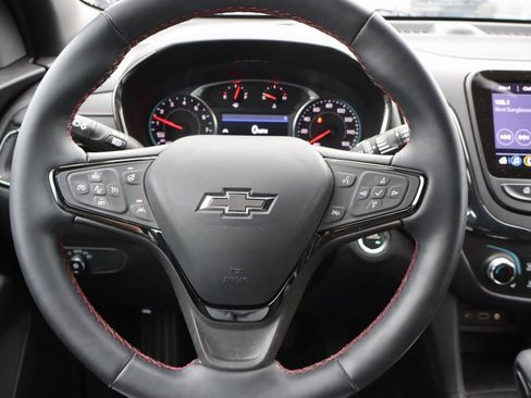 Used 2023 Chevrolet Equinox RS w/ RS Leather Package image 6