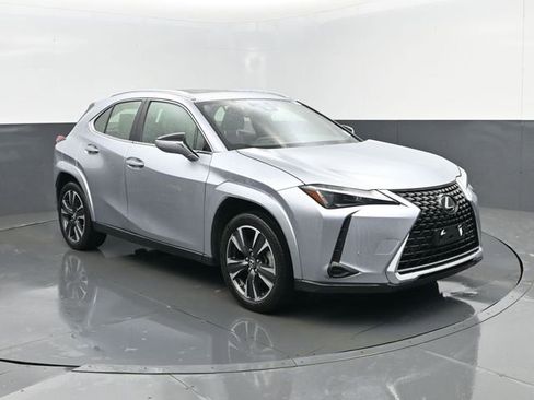 Used 2023 Lexus UX 250h AWD w/ Accessory Package (Z1) image 3