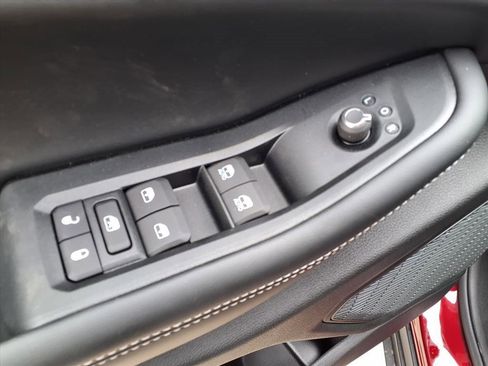 New 2025 Jeep Grand Cherokee L Limited w/ Luxury Tech Group II image 16