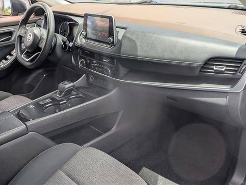 Used 2021 Nissan Rogue S FWD image 21