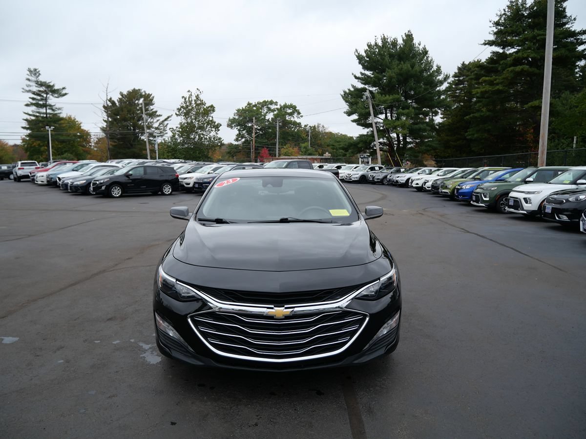 Used 2023 Chevrolet Malibu LT FWD image 3