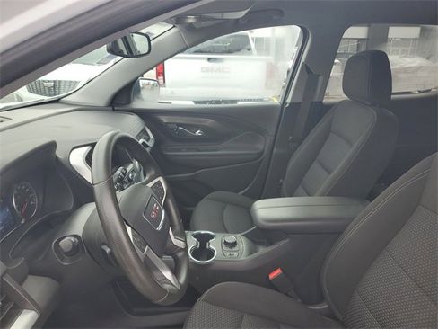 Certified 2023 GMC Terrain SLE w/ Driver Convenience Package image 17
