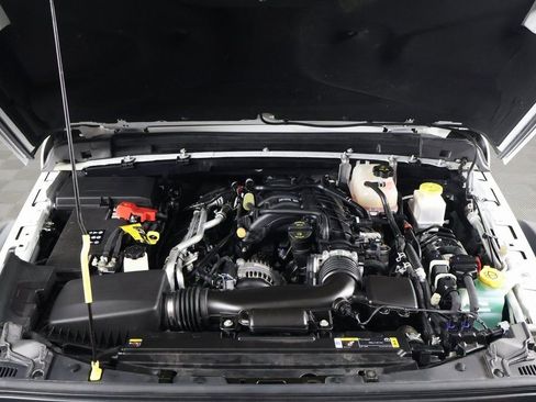 Used 2023 Jeep Gladiator Mojave image 15