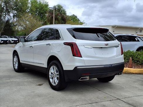 New 2026 Cadillac XT5 Luxury image 3