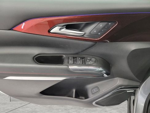 Used 2024 Chevrolet Traverse RS w/ LPO, Floor Liner Package image 28