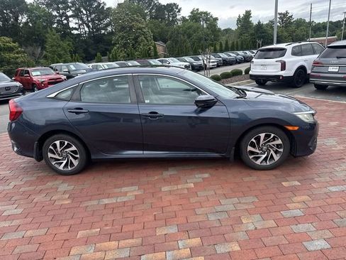 Used 2017 Honda Civic EX image 16