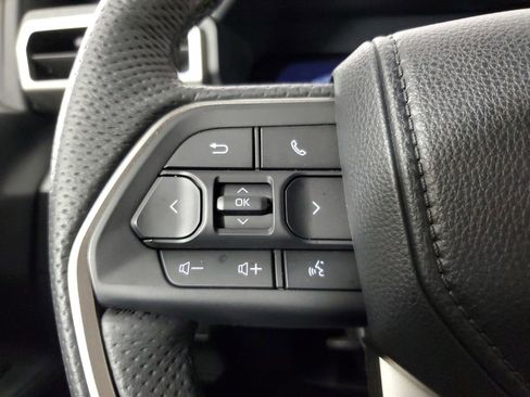 Used 2025 Toyota Tacoma TRD Sport image 24