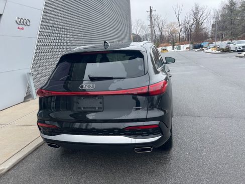 Used 2025 Audi Q5 Premium Plus w/ Premium Plus image 24