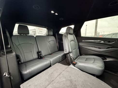 Certified 2024 Buick Enclave Premium image 16