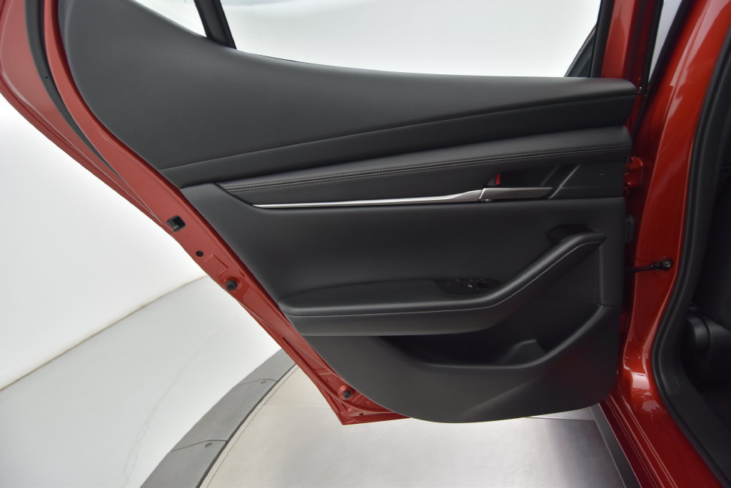 New 2026 MAZDA MAZDA3 s Sport FWD image 32