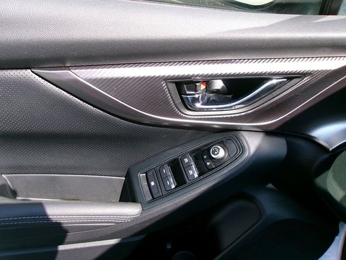 Used 2020 Subaru Impreza 2.0i Limited image 15