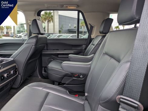 Certified 2022 Ford Expedition XLT image 19