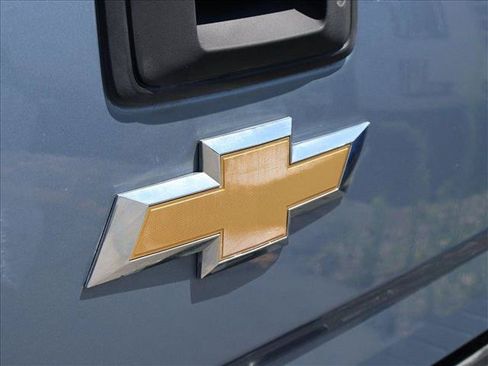 Used 2016 Chevrolet Silverado 2500 W/T AWD/4WD image 27