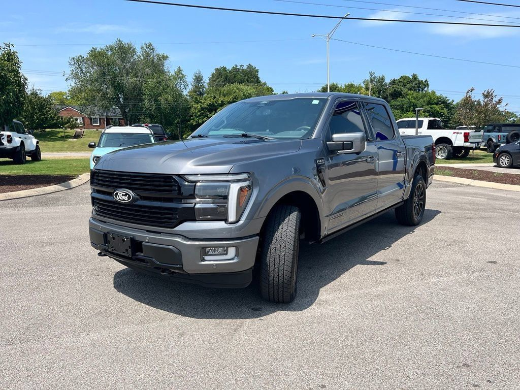 Used 2025 Ford F150 Platinum w/ FX4 Off-Road Package AWD/4WD image 3