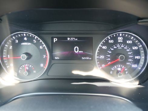 Used 2023 Kia Forte LXS image 17