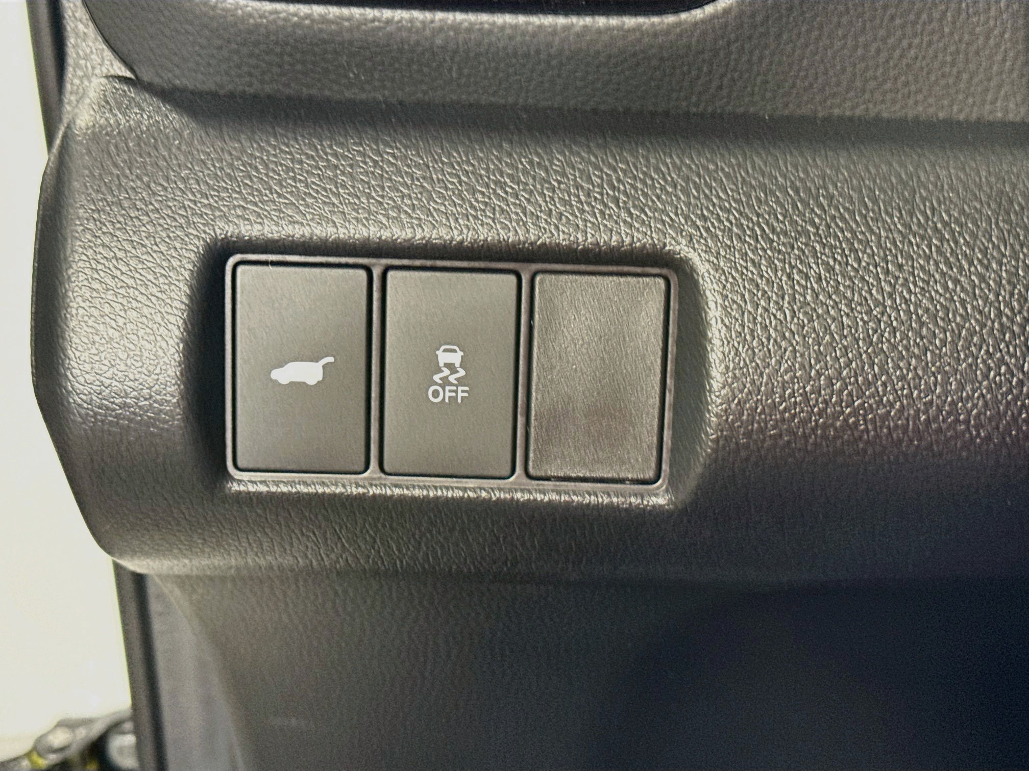 Used 2025 Honda Pilot EX-L image 10