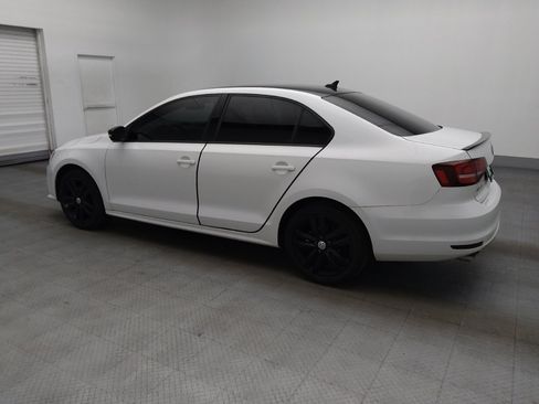 Used 2018 Volkswagen Jetta Sport FWD image 3