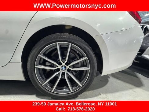 Used 2020 BMW 330i xDrive Sedan w/ Driving Assistance Package AWD/4WD image 18