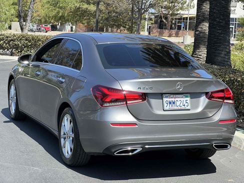 Used 2019 Mercedes-Benz A 220 image 2