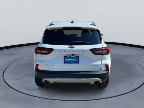 Used 2023 Ford Escape Active w/ Tech Pack #2 AWD/4WD image 4