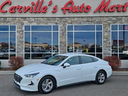 Used 2022 Hyundai Sonata SE image 1