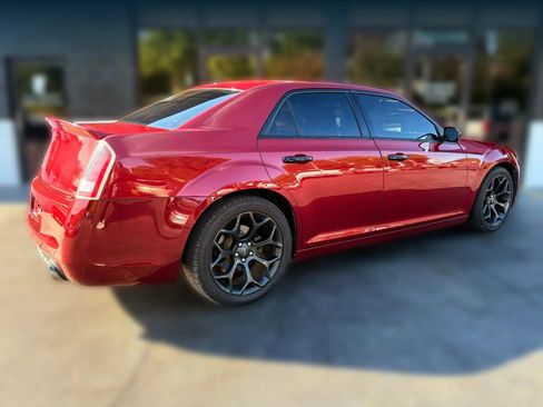 Used 2014 Chrysler 300 C w/ Light Group RWD image 5