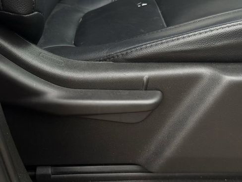 Used 2022 Chevrolet Silverado 1500 Custom w/ Safety Confidence Package image 28