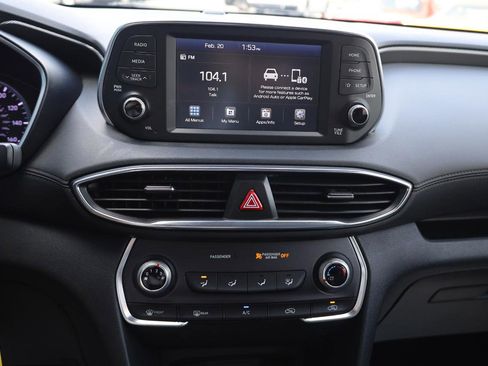 Used 2020 Hyundai Santa Fe SE image 8