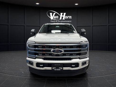 Used 2024 Ford F350 Platinum AWD/4WD image 2