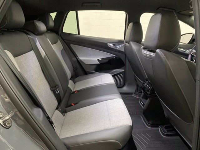 Used 2025 Volkswagen ID.4 Pro RWD image 73