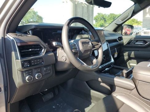 New 2026 GMC Yukon Denali w/ Denali Reserve Package AWD/4WD image 20