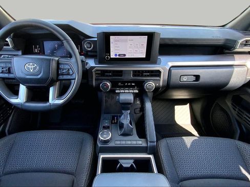 Used 2026 Toyota 4Runner SR5 RWD image 14