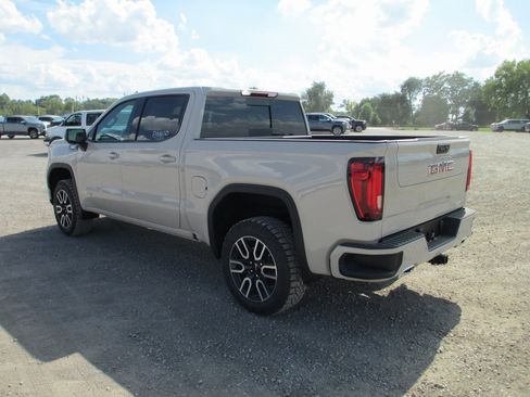 New 2026 GMC Sierra 1500 AT4 w/ AT4 Premium Package image 8