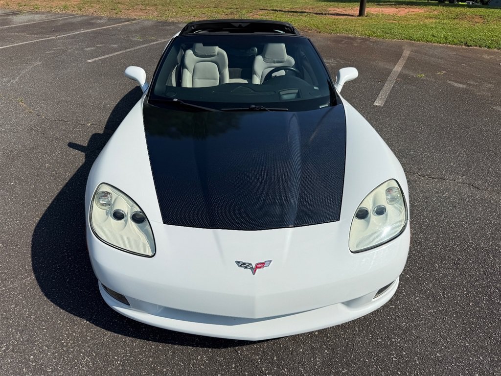 Used 2013 Chevrolet Corvette Coupe w/ 3LT Preferred Equipment Group RWD image 13