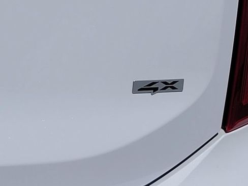Used 2024 Kia Telluride S AWD/4WD image 13