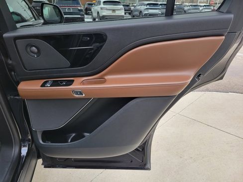 Certified 2023 Lincoln Aviator Reserve w/ Equipment Group 201A image 27