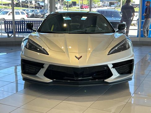 Used 2024 Chevrolet Corvette 3LT w/ Z51 Performance Package image 8